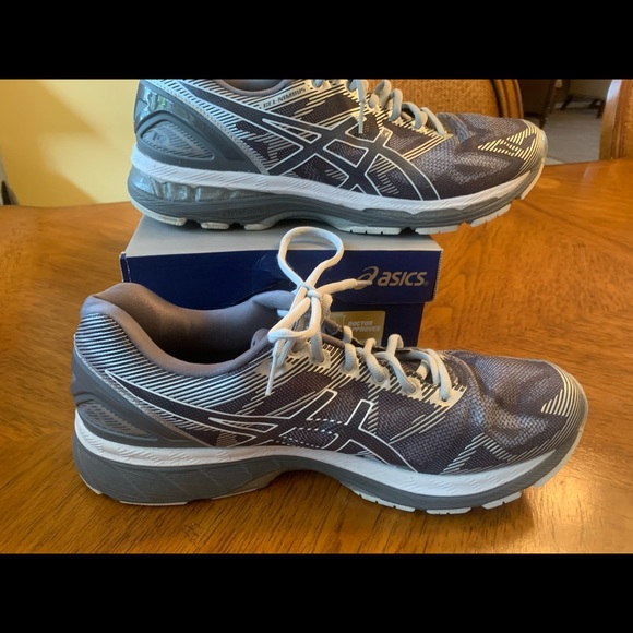 SOLD. Menβs ASICS ππππSOLDππππ - Picture 1 of 4